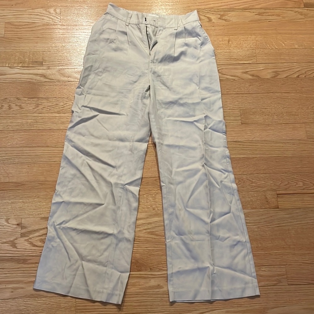 EUC Women’s Abercrombie Tailored Slacks Pants XS Short